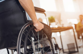 Osoby so zdravotným postihnutím dostanú nové preukazy. Európsky parlament chce jednotný prístup v celej únii